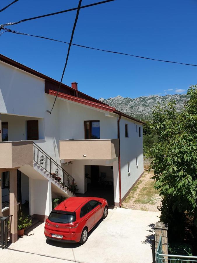 Apartament Vito Starigrad Paklenica Zewnętrze zdjęcie
