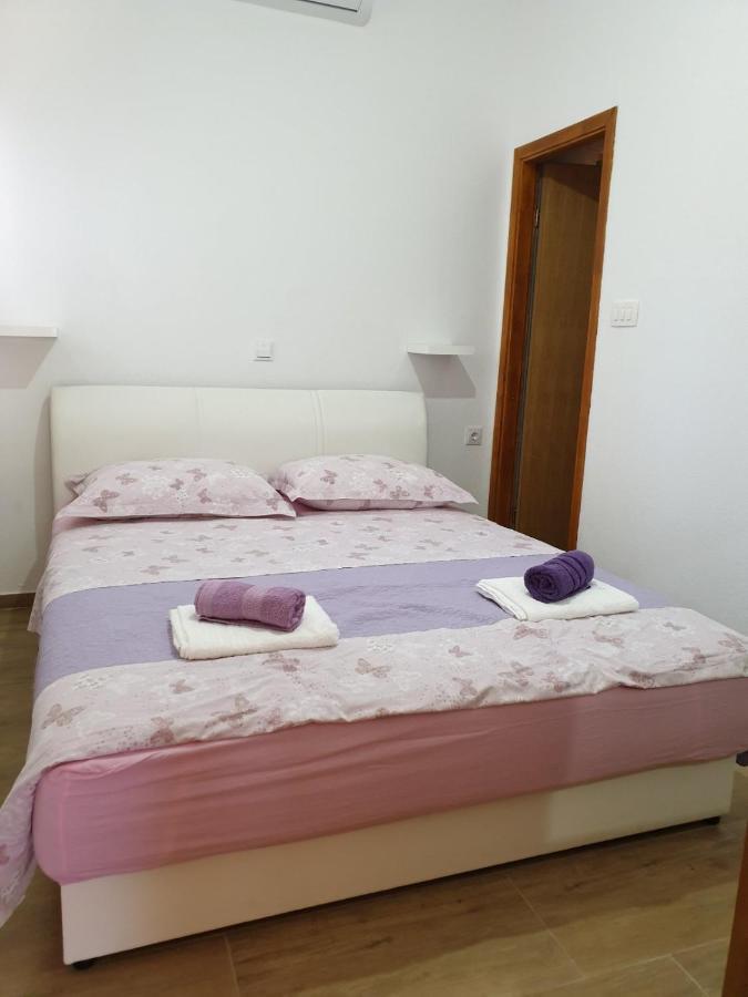 Apartament Vito Starigrad Paklenica Zewnętrze zdjęcie